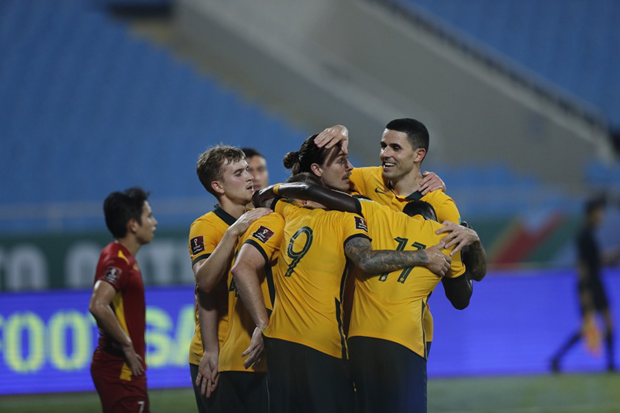 Việt Nam đấu Australia: Thầy Park dùng chiêu nào để 'giải hạn'